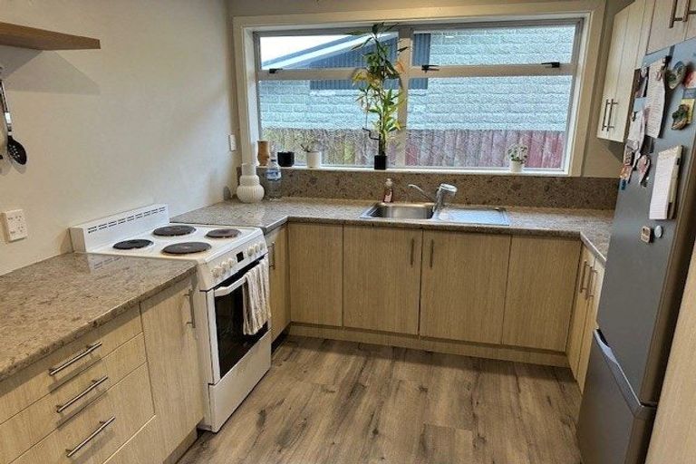 Photo of property in 1/43 Erin Crescent, Mairehau, Christchurch, 8013