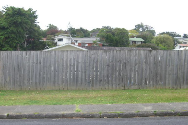 Photo of property in 44 Lingfield Street, Glenfield, Auckland, 0629