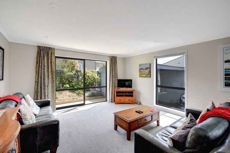 Photo of property in 8b Sheen Street, Roslyn, Dunedin, 9010