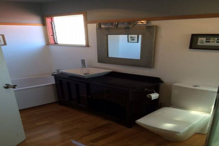 Photo of property in 10b Highland Crescent, Wadestown, Wellington, 6012