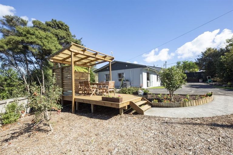 Photo of property in 1/1 Burnham Road, Waitakere, Auckland, 0816