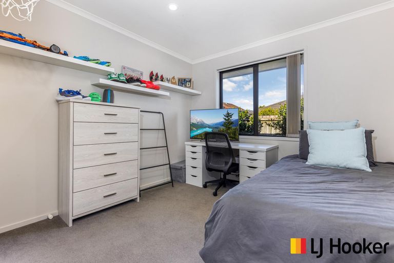 Photo of property in 36 Sunningdale Street, Wattle Downs, Auckland, 2103