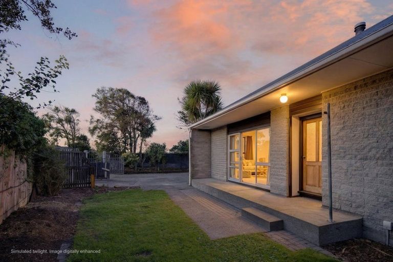 Photo of property in 128 Rowses Road, Aranui, Christchurch, 8061