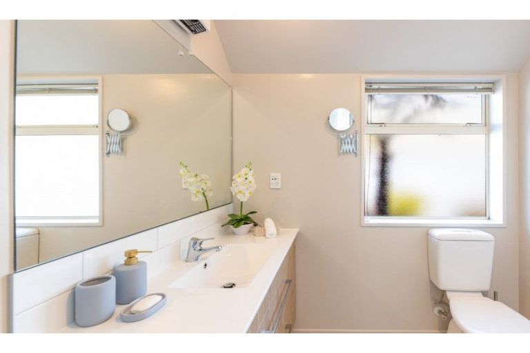 Photo of property in 70a Jervois Street, New Brighton, Christchurch, 8061