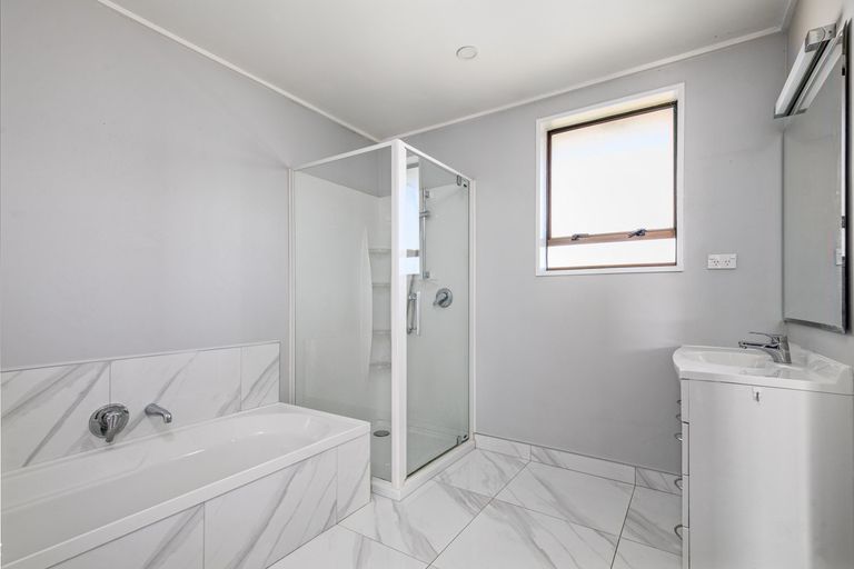 Photo of property in 6 Ashworth Street, Alexandra, 9320