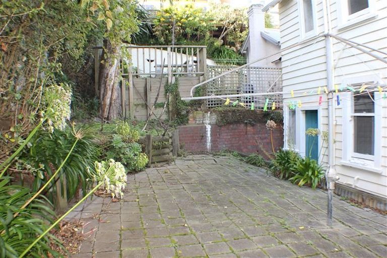 Photo of property in 107 Elizabeth Street, Mount Victoria, Wellington, 6011