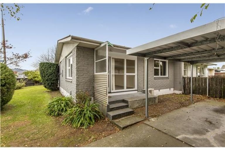 Photo of property in 4/28 Elizabeth Street, Riccarton, Christchurch, 8041