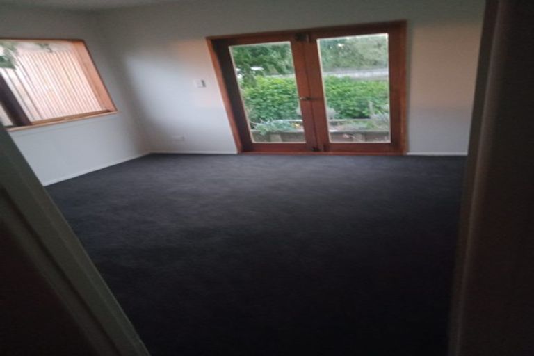 Photo of property in 18 Main Road, Waikanae, 5036