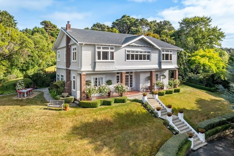 Photo of property in 39 Wairere Road, Belmont, Lower Hutt, 5010