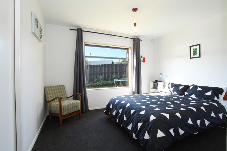 Photo of property in 18 Simon Road, Raglan, 3225