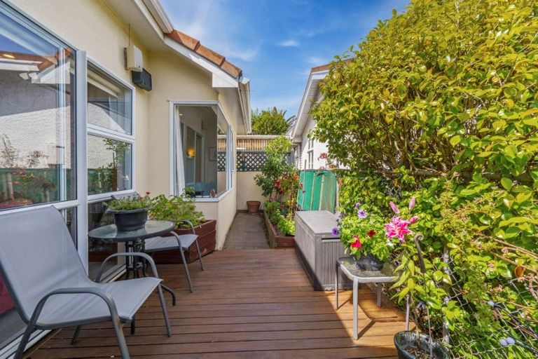 Photo of property in 1/38 Kings Crescent, Hutt Central, Lower Hutt, 5010