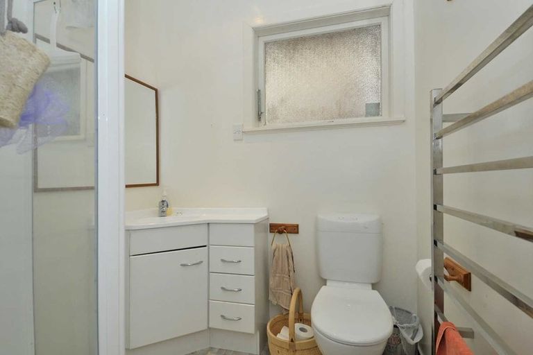 Photo of property in 84 Mitchell Street, Brooklyn, Wellington, 6021