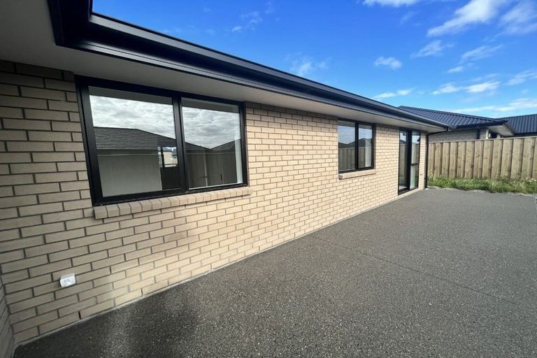 Photo of property in 89 Lady Isaac Drive, Rolleston, 7615