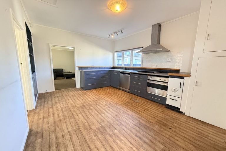 Photo of property in 15 Riverbend Road, Onekawa, Napier, 4110