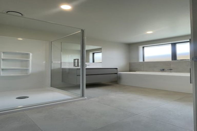 Photo of property in 21 Kanuka Avenue, Owhata, 3010