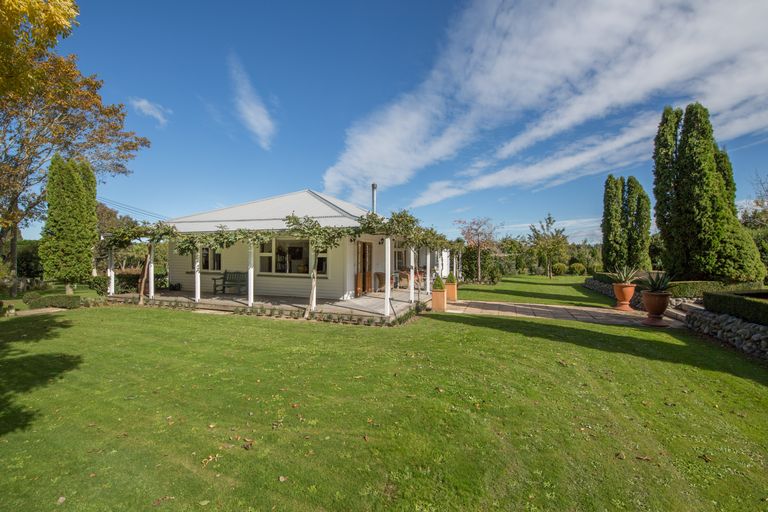 Photo of property in 277 Hororata Road, Hororata, Darfield, 7572