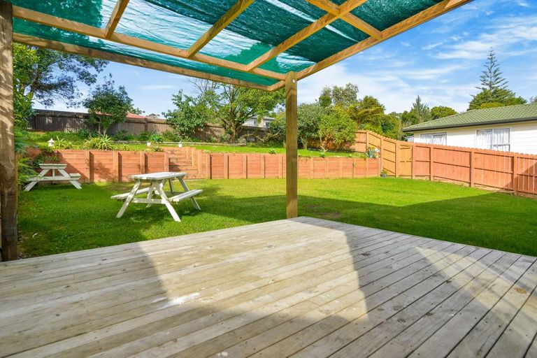 Photo of property in 66 Captain Scott Road, Glen Eden, Auckland, 0602