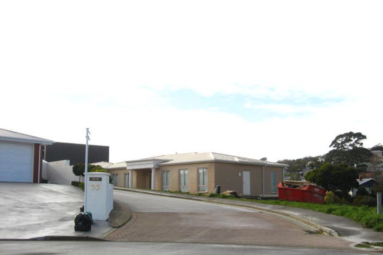 Photo of property in 1 Sasaram Lane, Cashmere, Christchurch, 8022