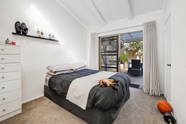 Photo of property in 18 Glengarry Avenue, Manly, Whangaparaoa, 0930