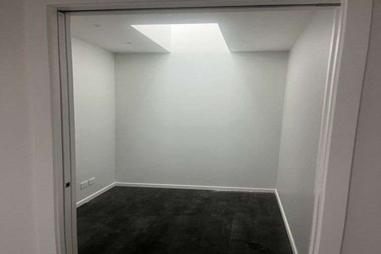Photo of property in 195 Howden Drive, Jacks Point, 9371