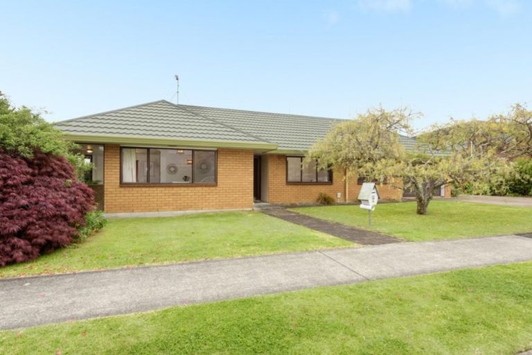 Photo of property in 26 Whitaker Street, Otumoetai, Tauranga, 3110