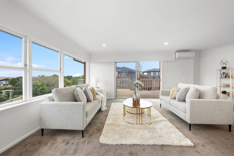 Photo of property in 17a Gulf Crest, Bucklands Beach, Auckland, 2012