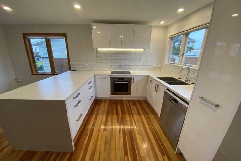 Photo of property in 17 Given Street, Havelock North, 4130