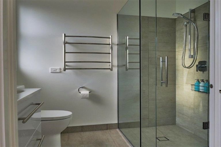 Photo of property in 2 Williams Drive, Fox Glacier, 7886