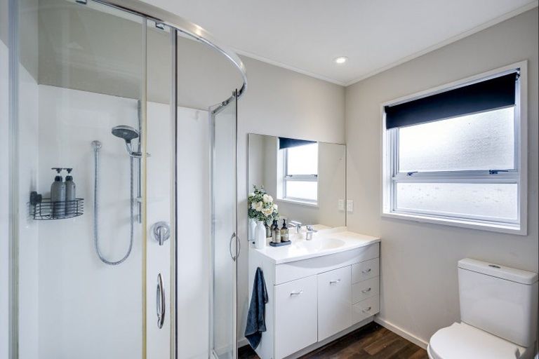 Photo of property in 74 Leicester Avenue, Tamatea, Napier, 4112