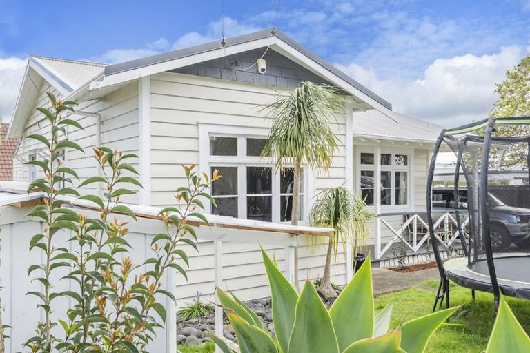 Photo of property in 1/3 Duke Street, Papakura, 2110