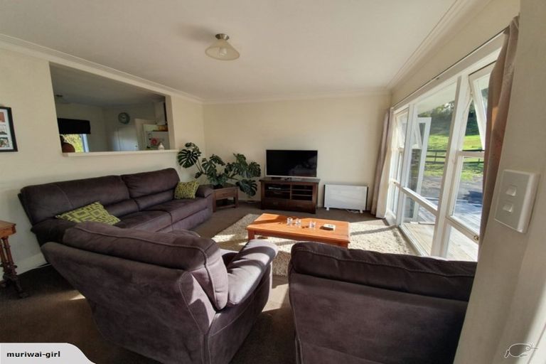 Photo of property in 62 Bethells Road, Waitakere, Henderson, 0782