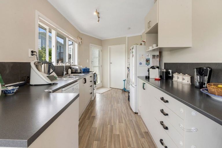 Photo of property in 38 Gibraltar Street, Howick, Auckland, 2014