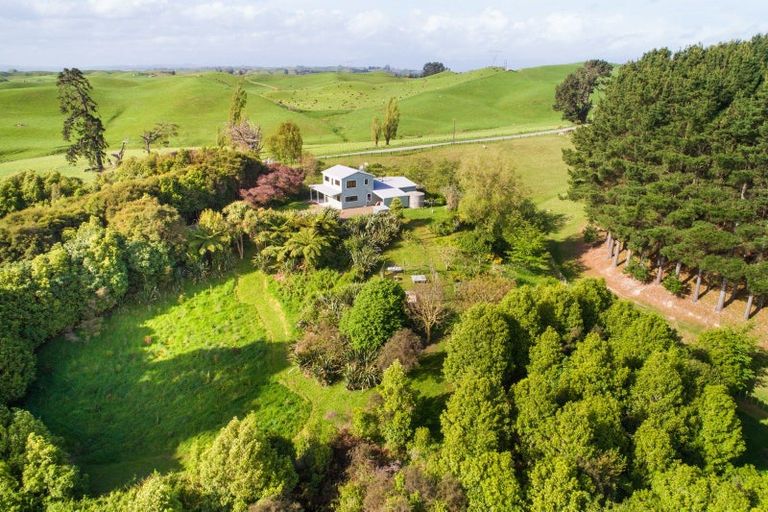 Photo of property in 484 Finnis Road, Pohangina, Feilding, 4775