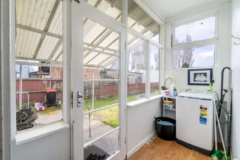 Photo of property in 98 Hokonui Drive, Gore, 9710