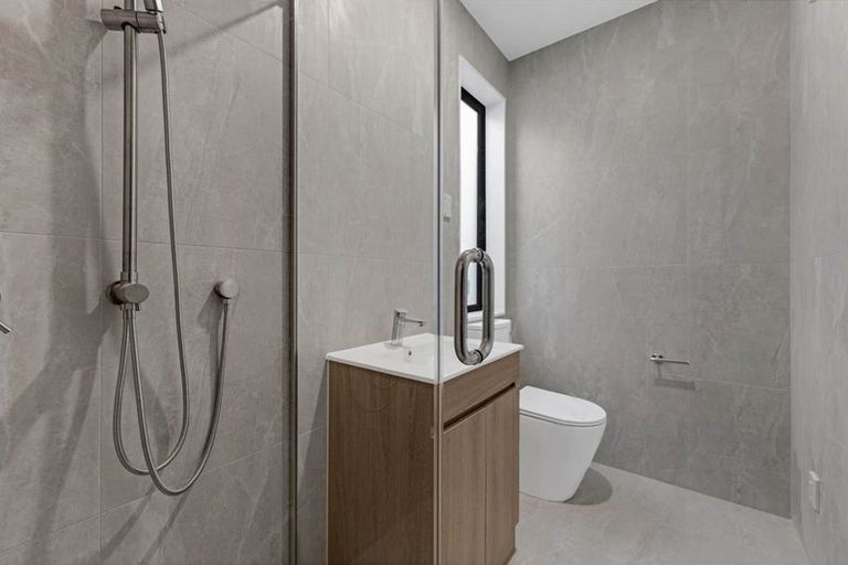 Photo of property in 14 Yellow Pear Lane, Karaka, 2578