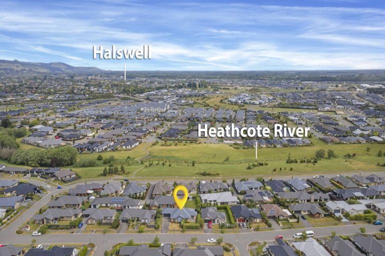 Photo of property in 16 Winfield Drive, Wigram, Christchurch, 8042