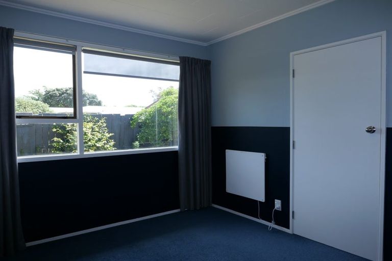 Photo of property in 7b Cypress Grove, Paraparaumu, 5032