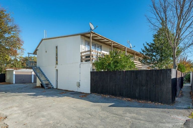 Photo of property in 1/273 Riccarton Road, Upper Riccarton, Christchurch, 8041