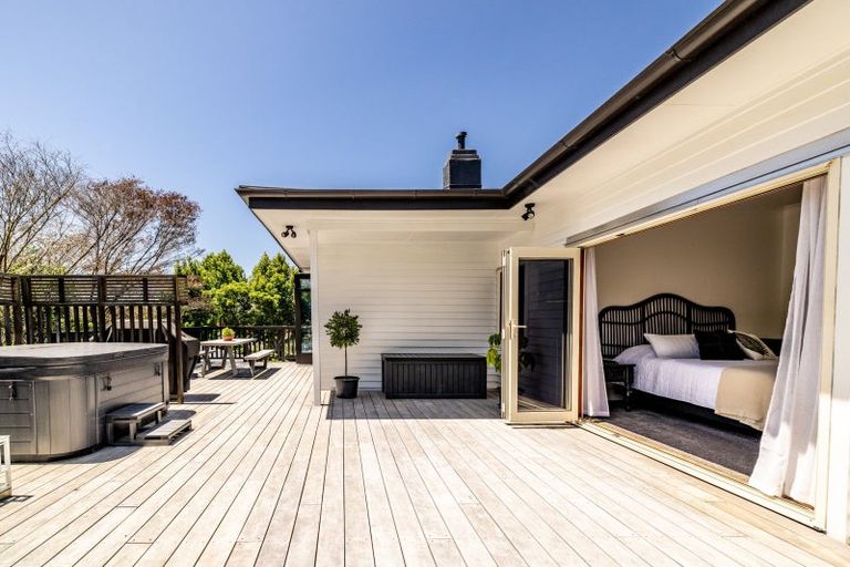 Photo of property in 14 Simla Avenue, Havelock North, 4130