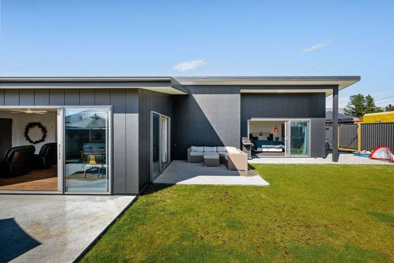 Photo of property in 43 Larch Crescent, Alexandra, 9320