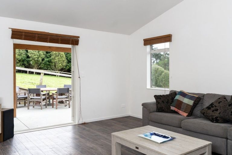 Photo of property in 28 Wrights Road, Raglan, 3295