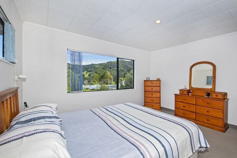 Photo of property in 9 Ngahere Drive, Horahora, Whangarei, 0110