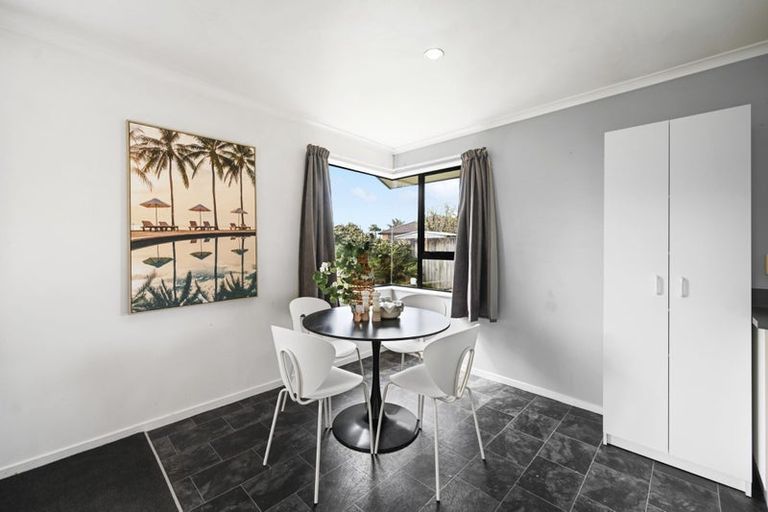 Photo of property in 10 Raleigh Avenue, Fairview Downs, Hamilton, 3214