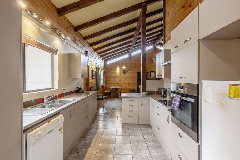 Photo of property in 477 Matariki Street, Tokaanu, Turangi, 3381