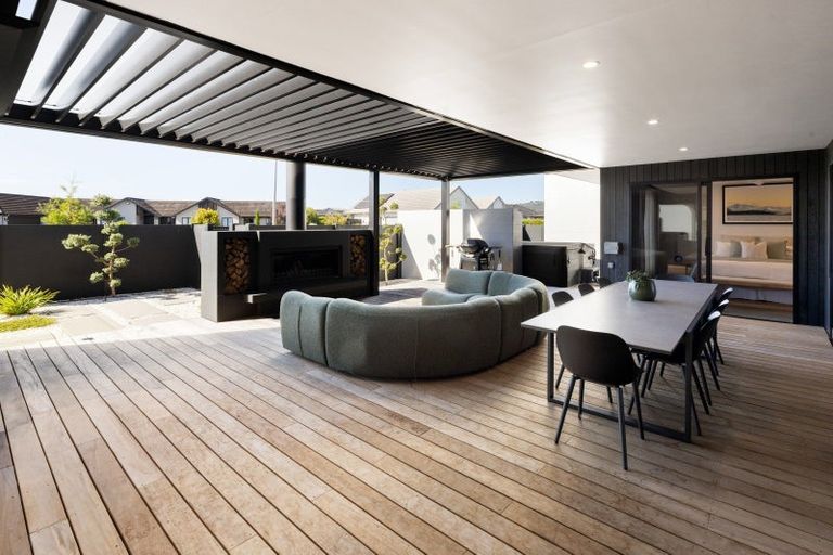 Photo of property in 13 Mike Smith Drive, Cambridge, 3434