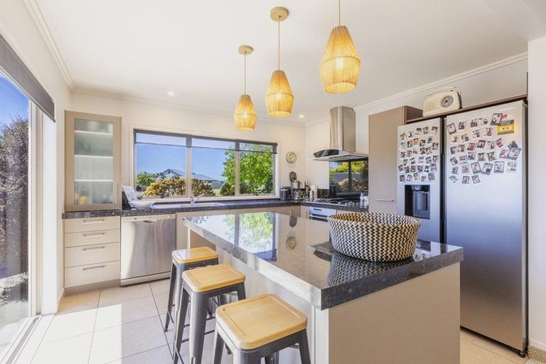 Photo of property in 35 Pinotage Drive, Greenmeadows, Napier, 4112