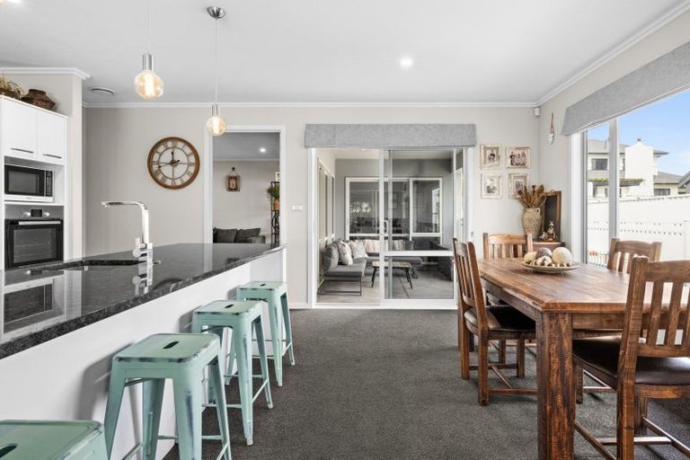 Photo of property in 75a Arataki Road, Havelock North, 4130