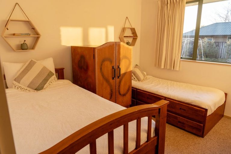 Photo of property in 17 Pekanga Drive, Fox Glacier, 7886