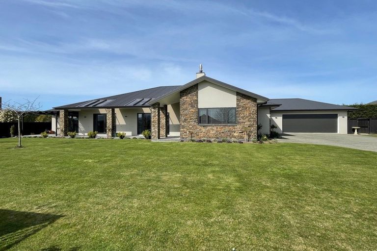 Photo of property in 8 Armadale Street, Mosgiel, 9024
