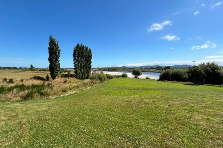 Photo of property in 24 Sneyd Street, Tuatapere, 9620